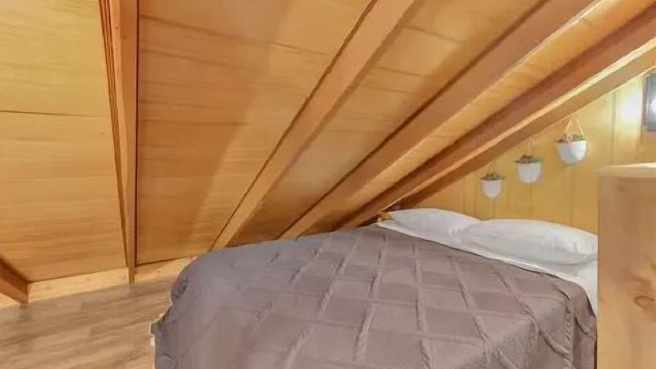 Photo of Bedroom in New Rumley