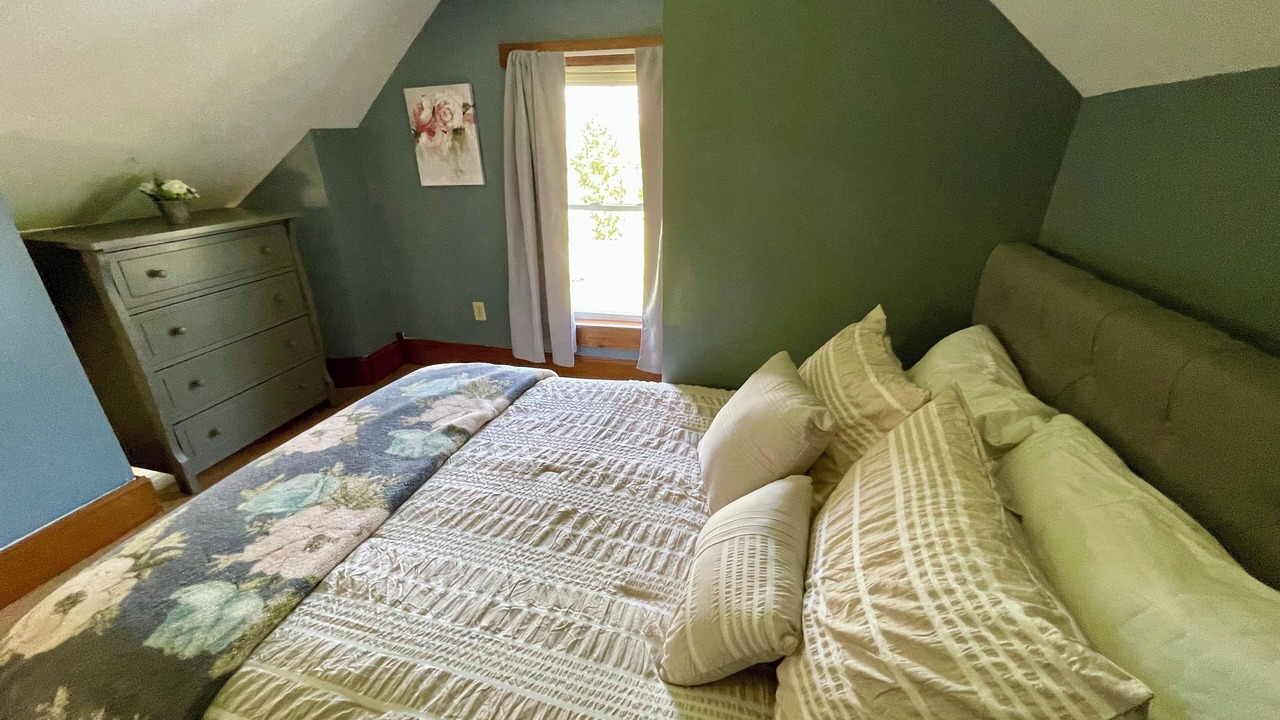 Photo of Bedroom in Brookville