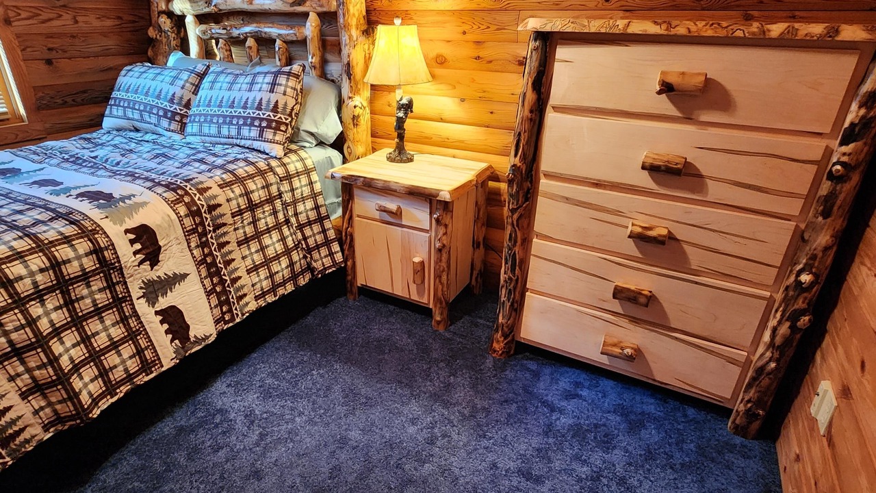 Photo of Bedroom in Grove City