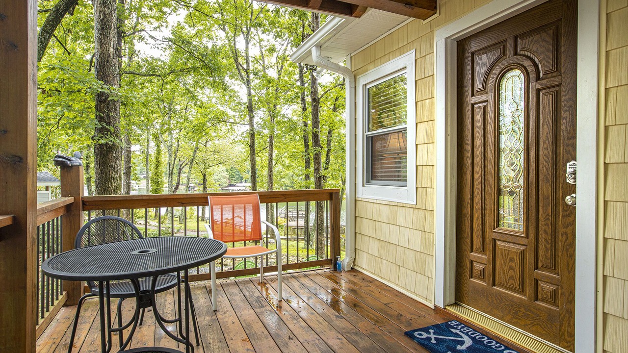 Photo of Outdoor in Smith Mountain Lake