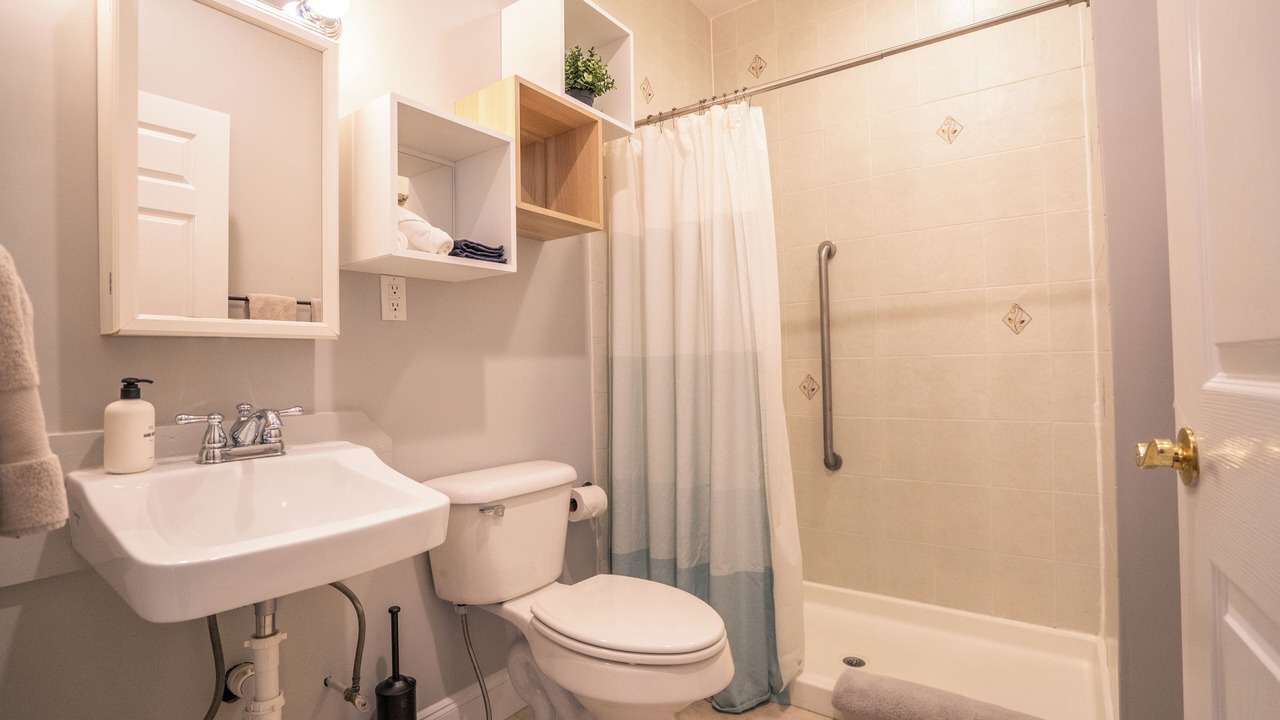 Photo of Bathroom in Greenwood Lake