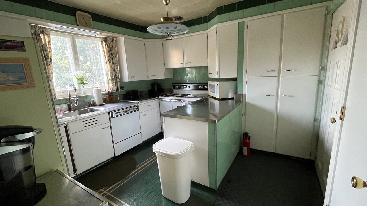 Photo of Kitchen in Butler