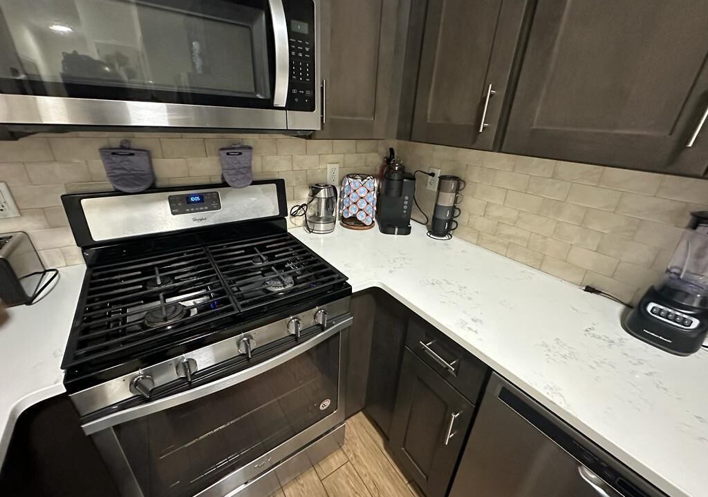 Photo of Kitchen in Elizabeth