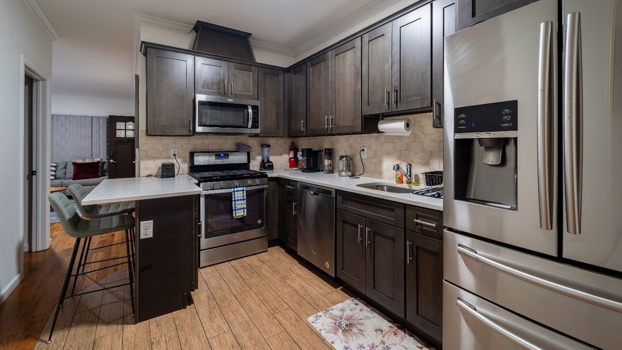 Photo of Kitchen in Elizabeth
