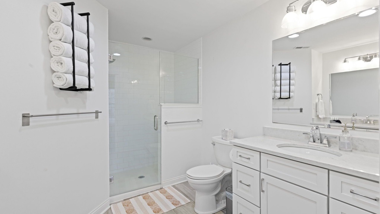 Photo of Bathroom in Chatham-Arch