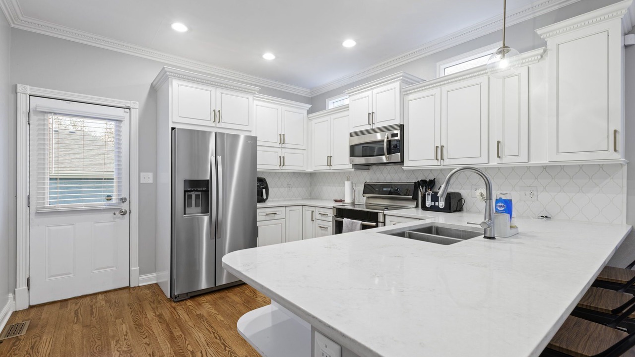 Photo of Kitchen in Chatham-Arch