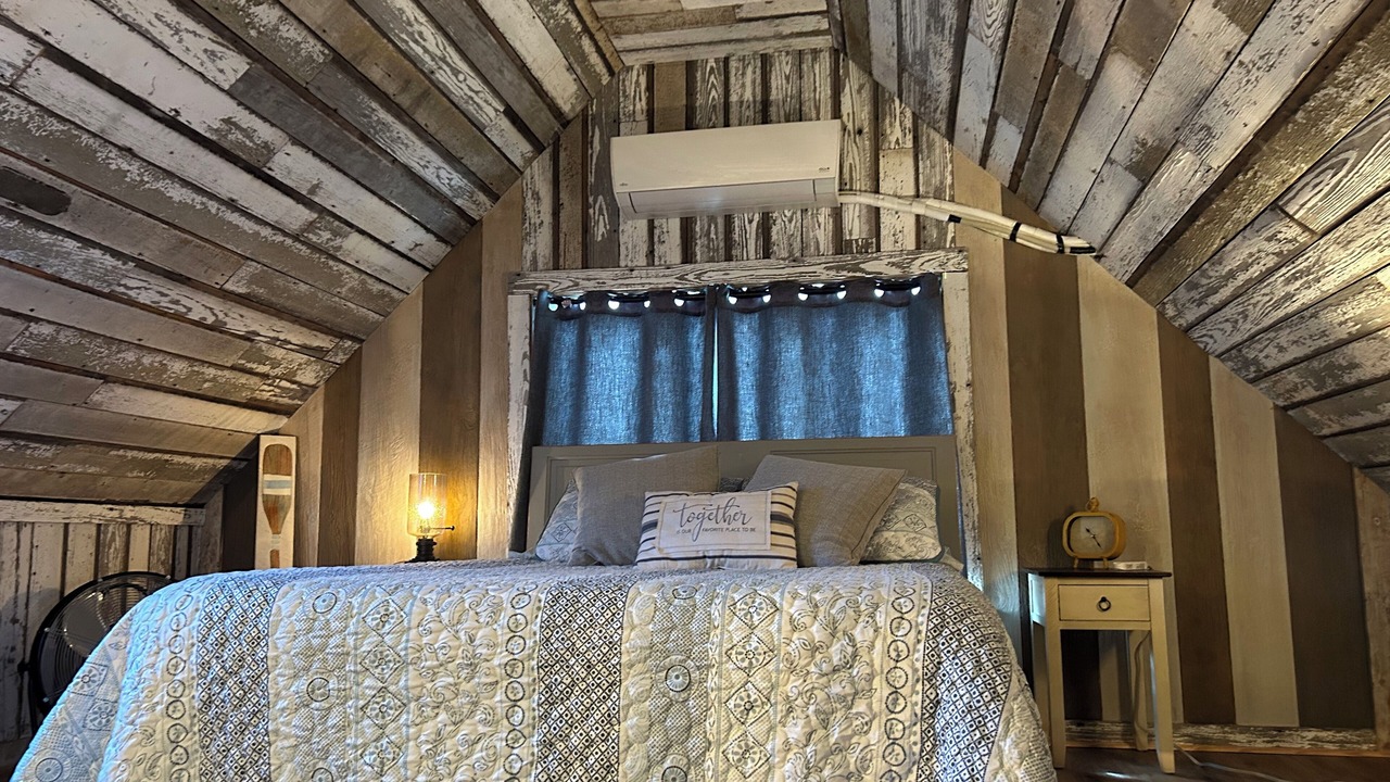Photo of Bedroom in Cardiff