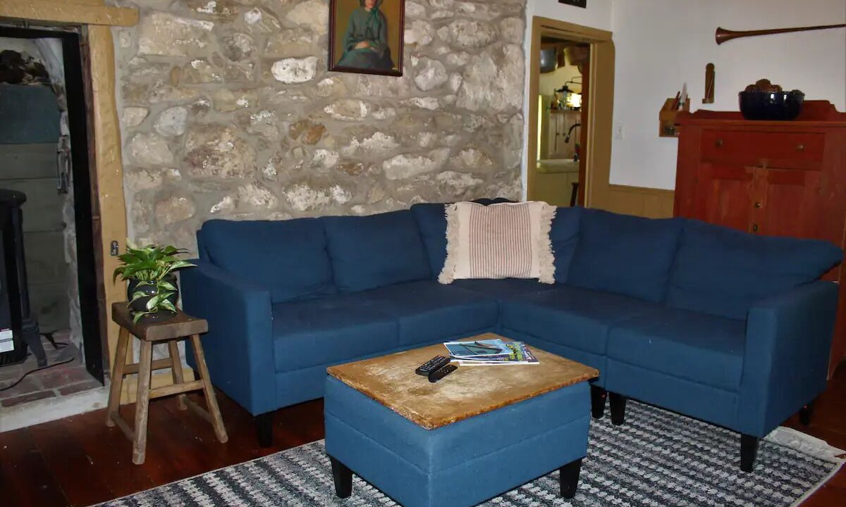 Photo of Livingroom in Wagontown