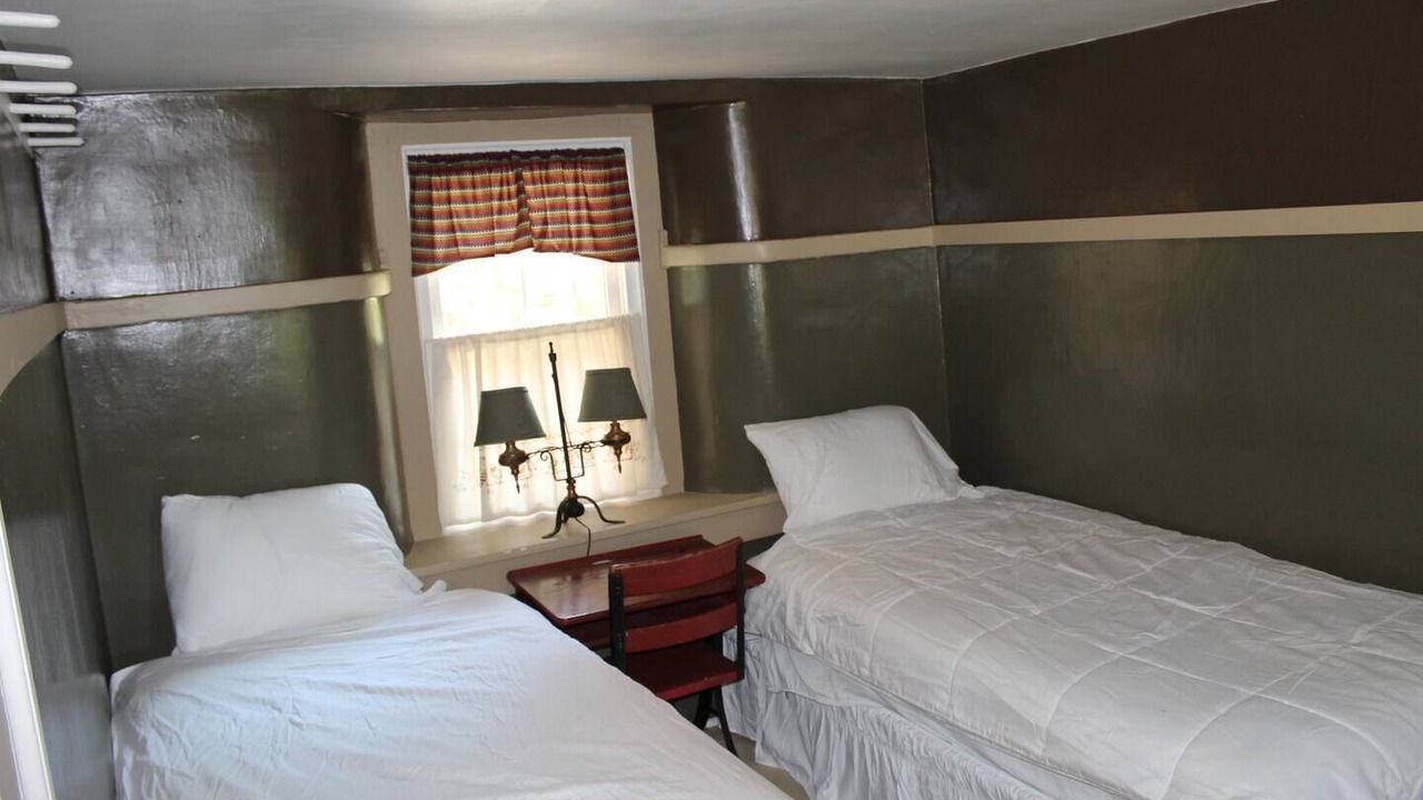 Photo of Bedroom in Wagontown