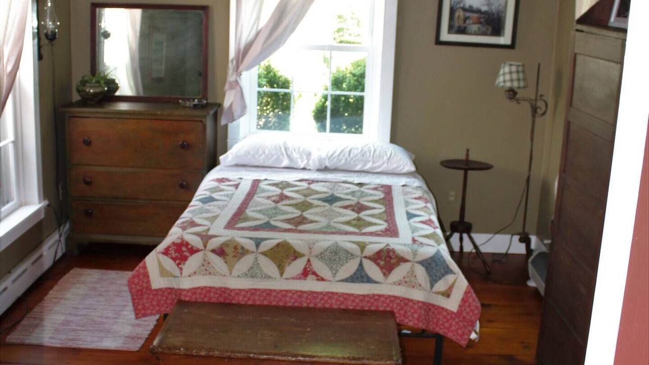 Photo of Bedroom in Wagontown