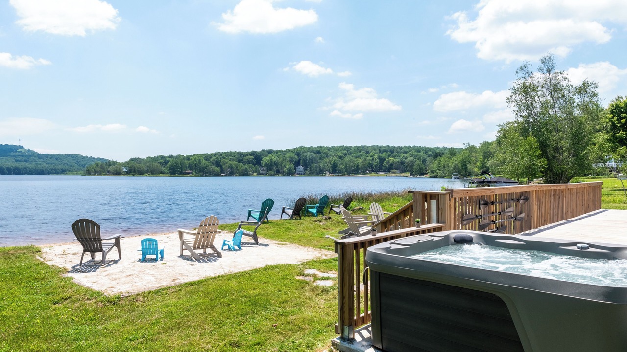 Photo of Others in Pocono Lake