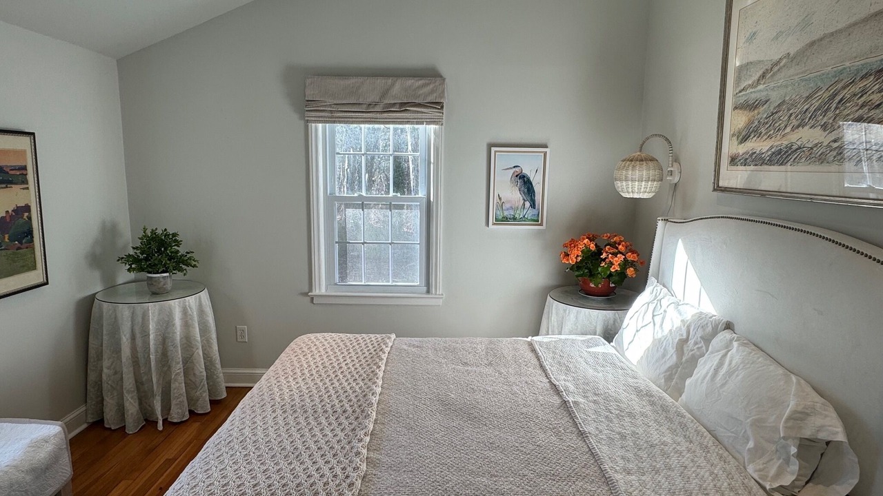 Photo of Bedroom in Weston
