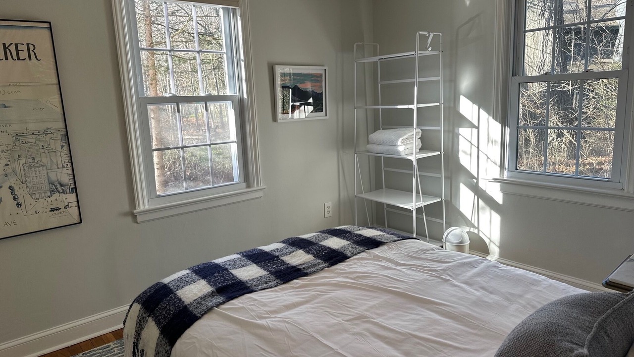 Photo of Bedroom in Weston