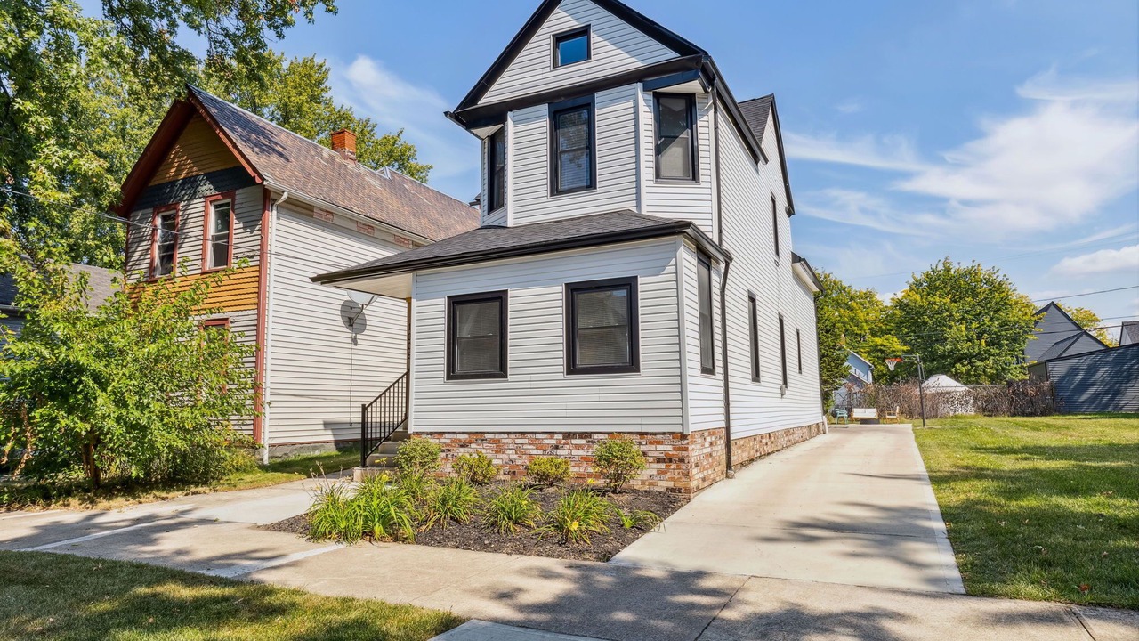 Photo of Outdoor in Detroit - Shoreway