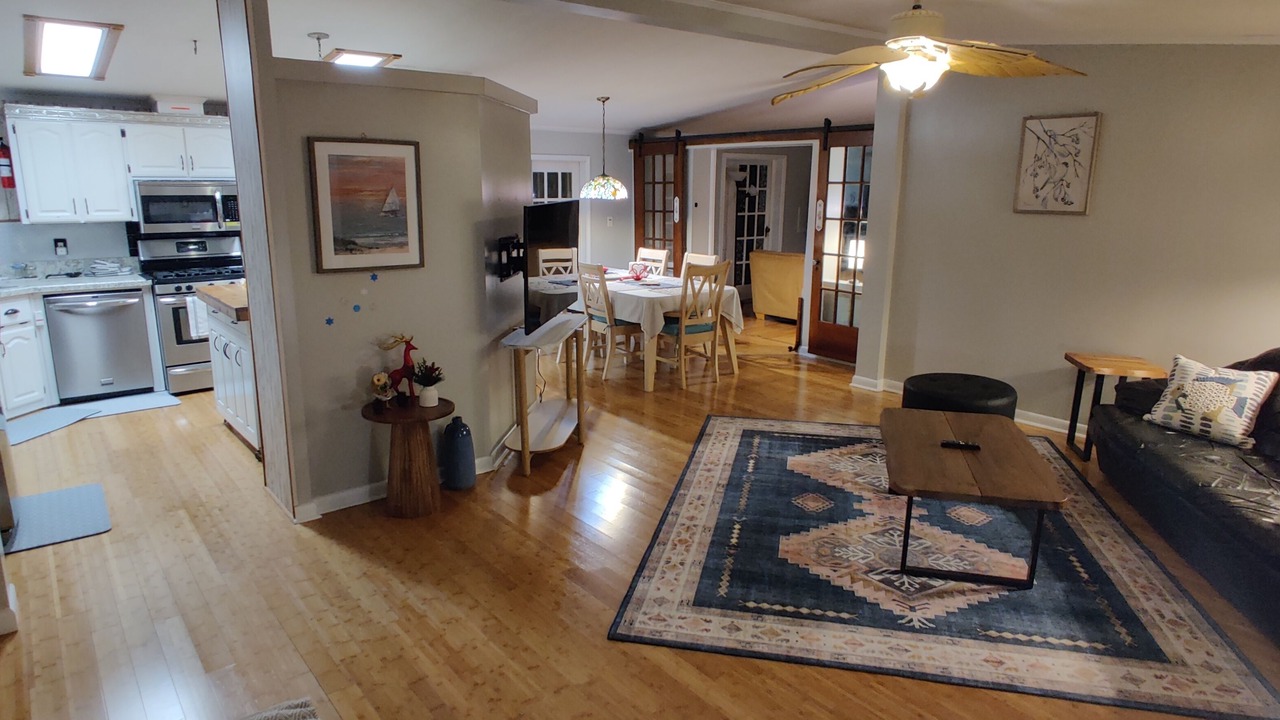 Photo of Livingroom in Long Neck