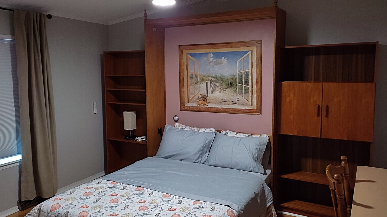 Photo of Bedroom in Long Neck