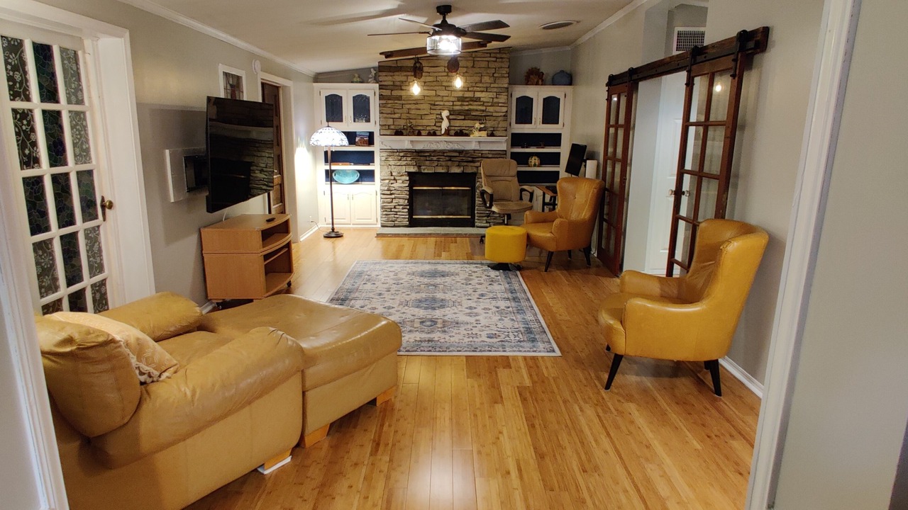 Photo of Livingroom in Long Neck