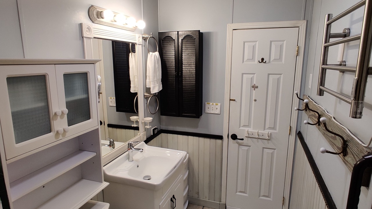 Photo of Bathroom in Long Neck