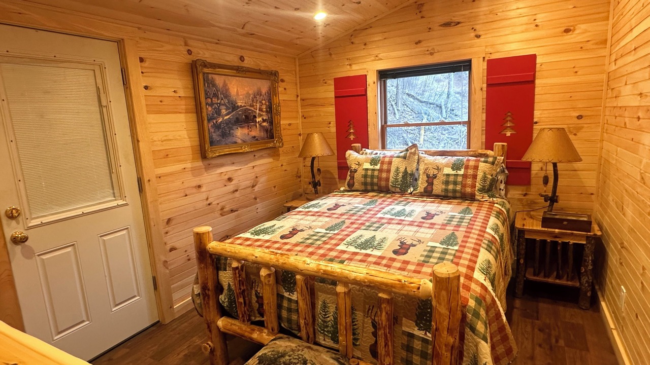 Photo of Bedroom in Roscoe