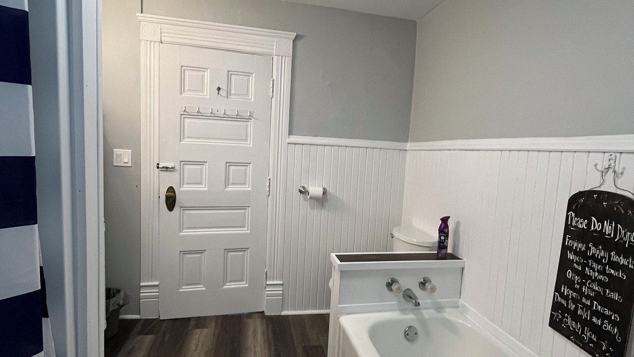 Photo of Bathroom in DuBois
