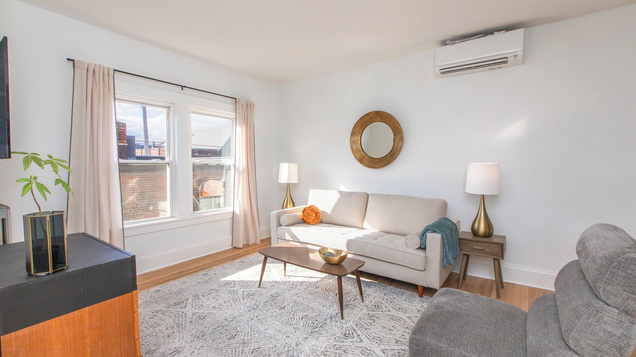Photo of Livingroom in Lakewood