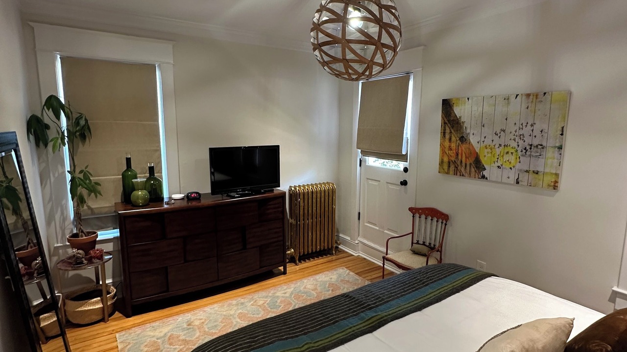 Photo of Bedroom in Old Town West