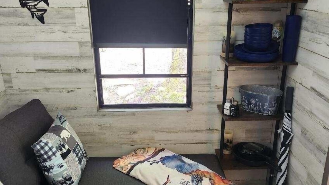 Photo of Livingroom in Roscoe