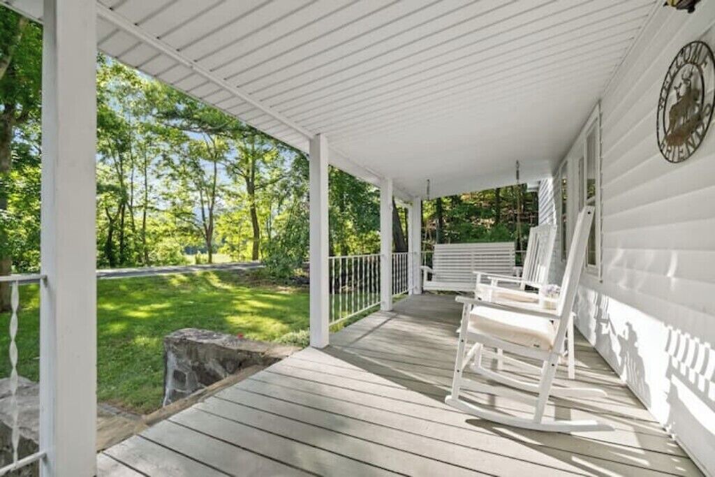 Photo of Patio Balcony in Millboro