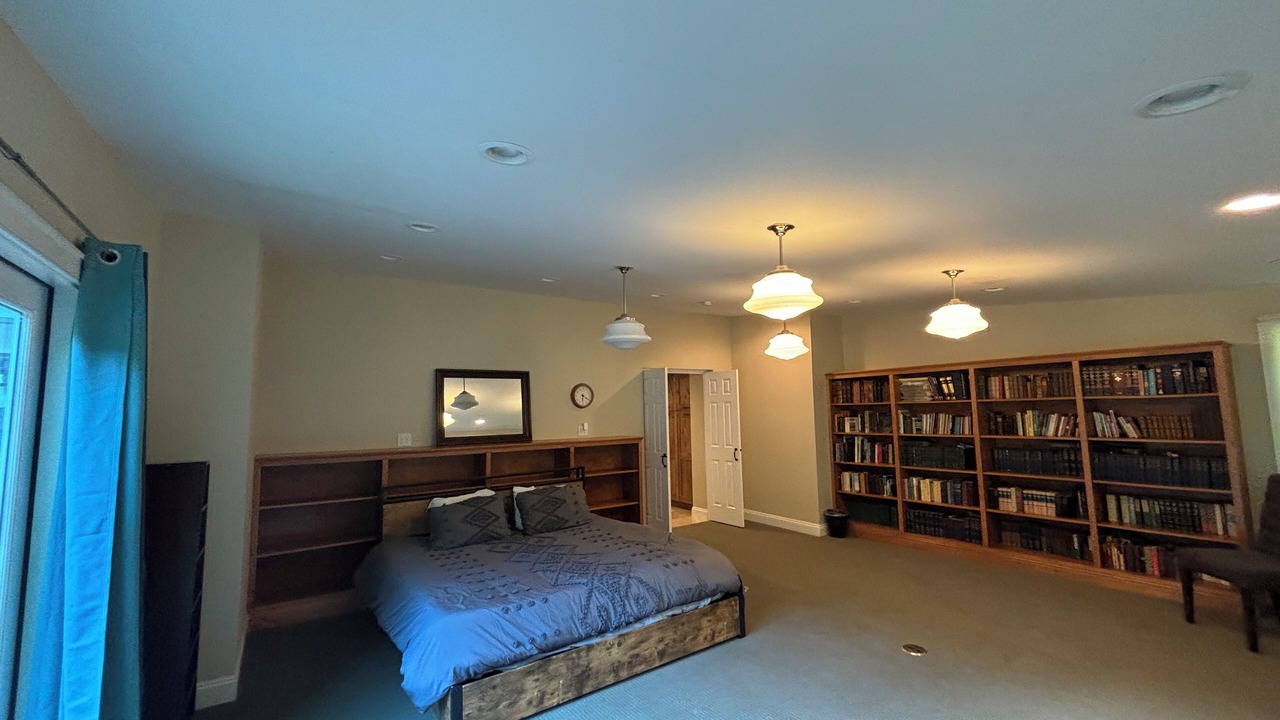 Photo of Bedroom in Ulster Park
