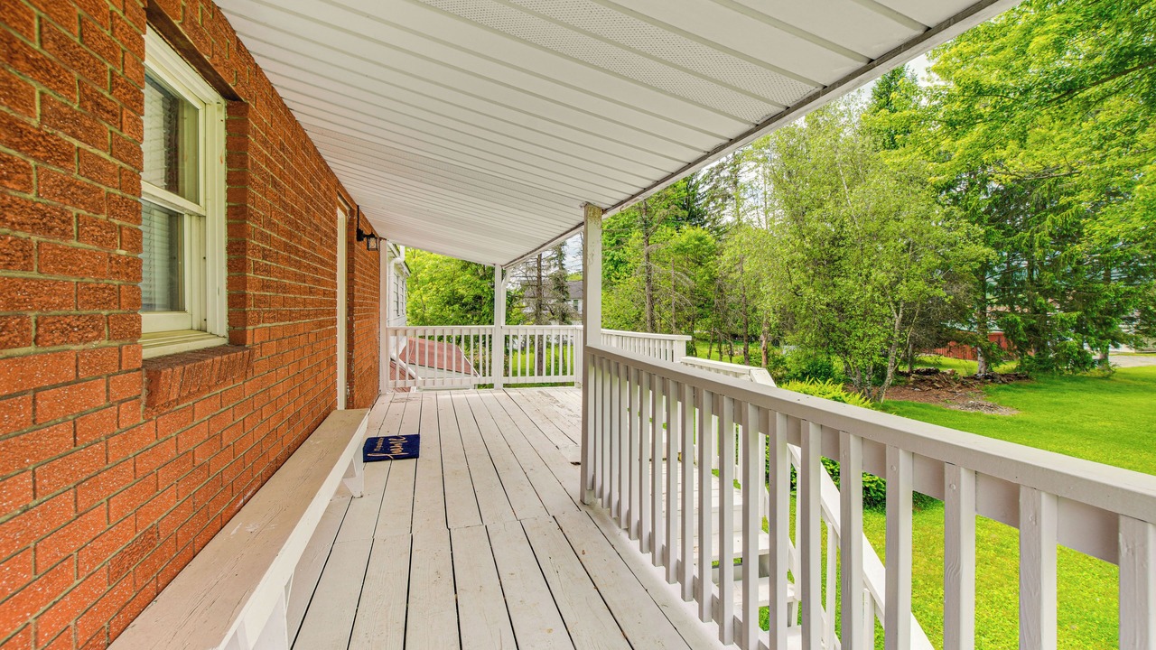 Photo of Patio Balcony in Hyde