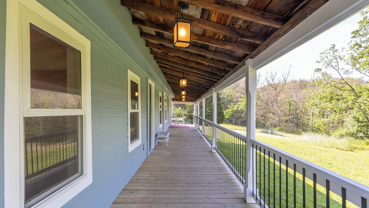 Photo of Patio Balcony in Maurertown