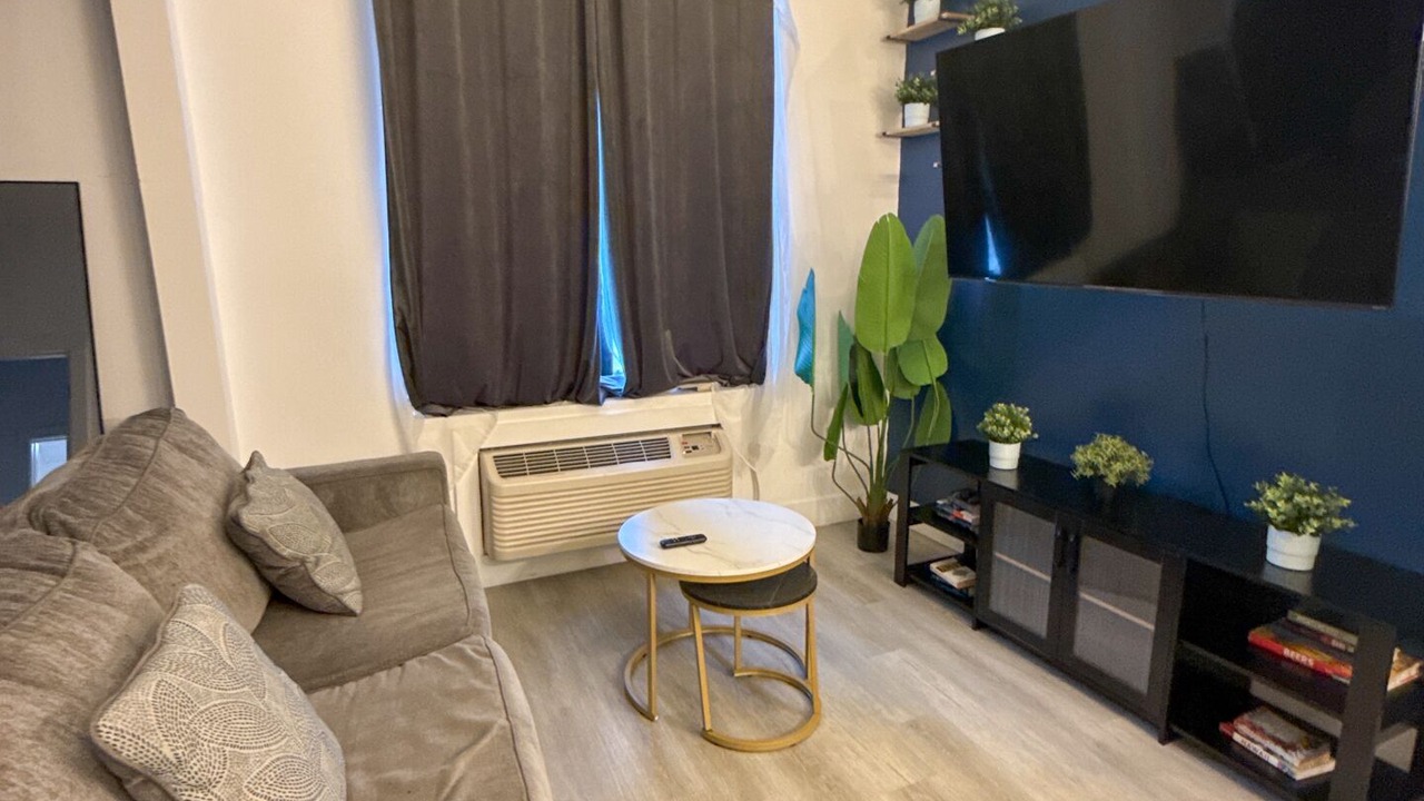 Photo of Livingroom in Elizabeth