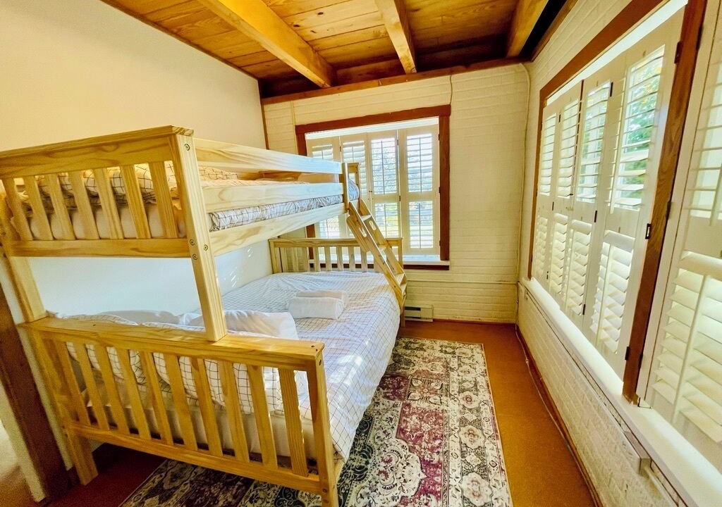 Photo of Bedroom in Monterey