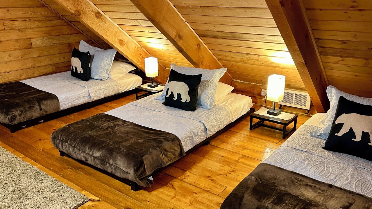 Photo of Bedroom in Island Park