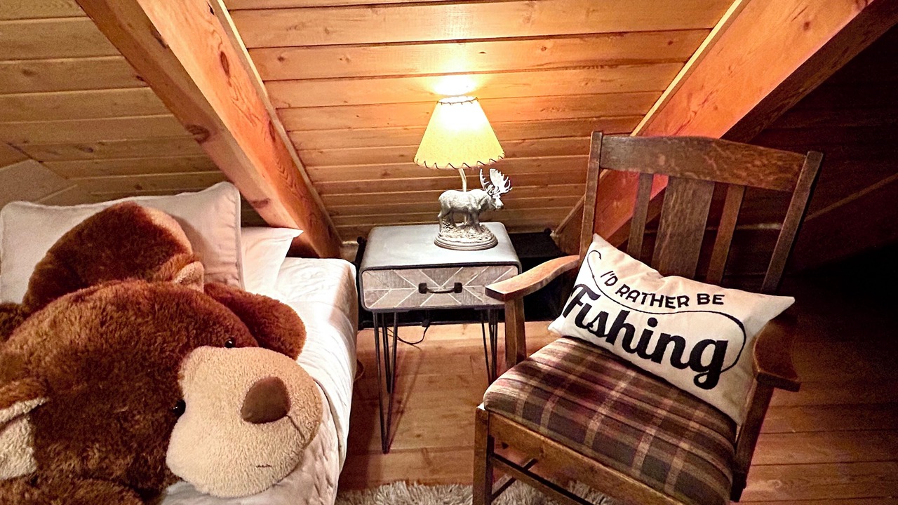 Photo of Bedroom in Island Park