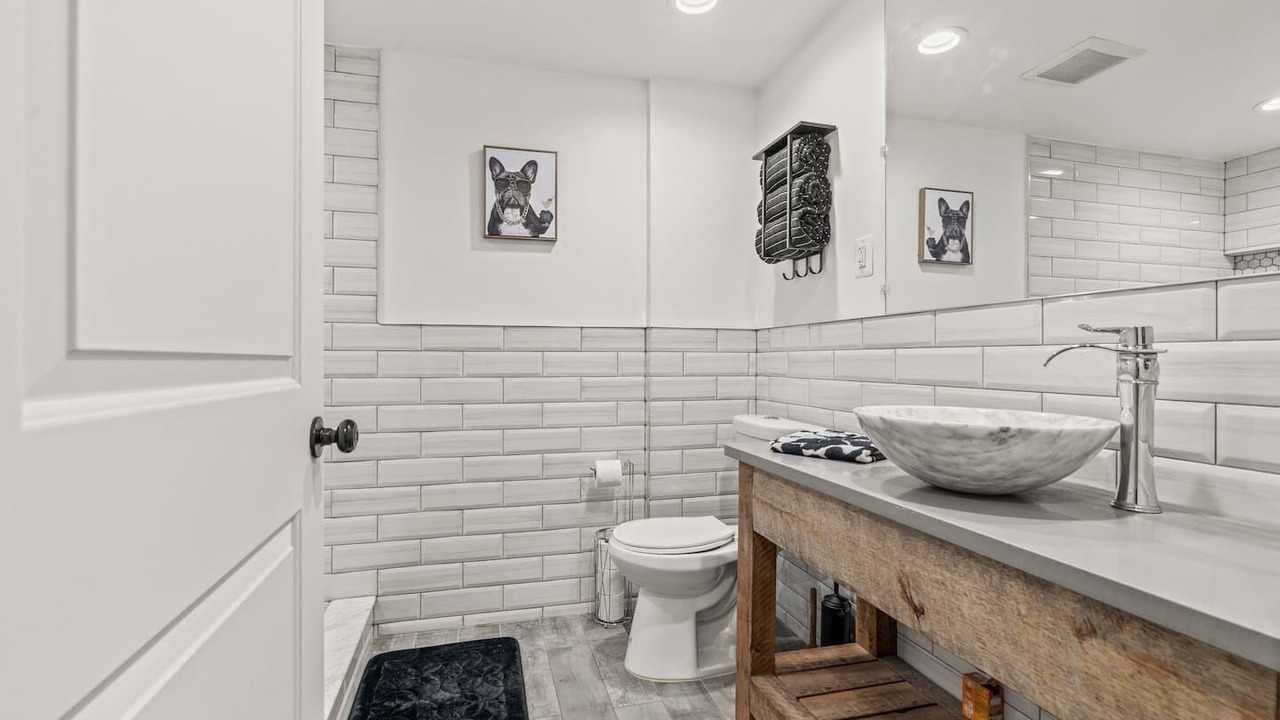 Photo of Bathroom in Brewerytown