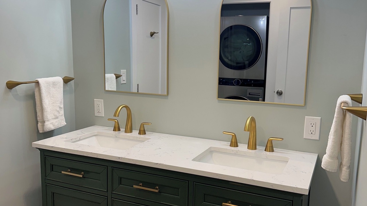 Photo of Bathroom in Village Green