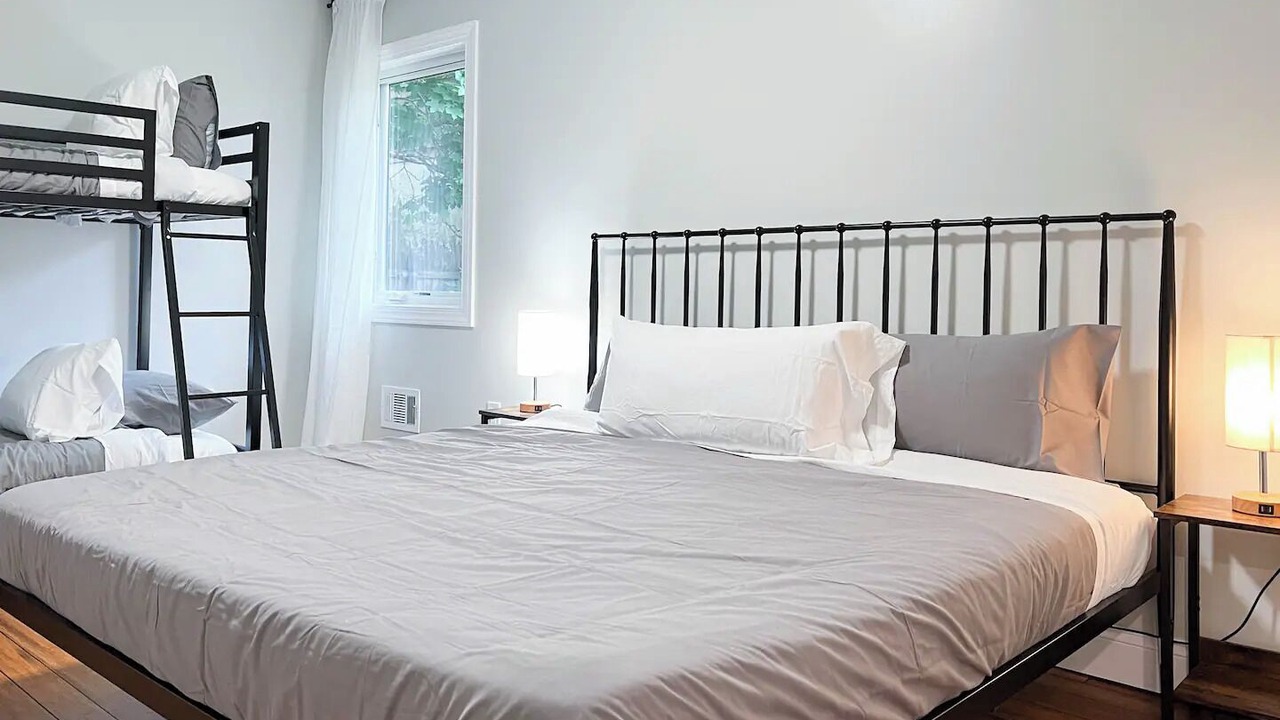 Photo of Bedroom in Bayonne