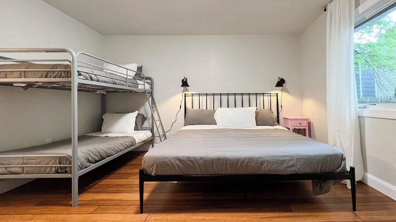 Photo of Bedroom in Bayonne