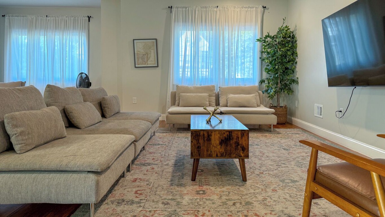 Photo of Livingroom in Bayonne