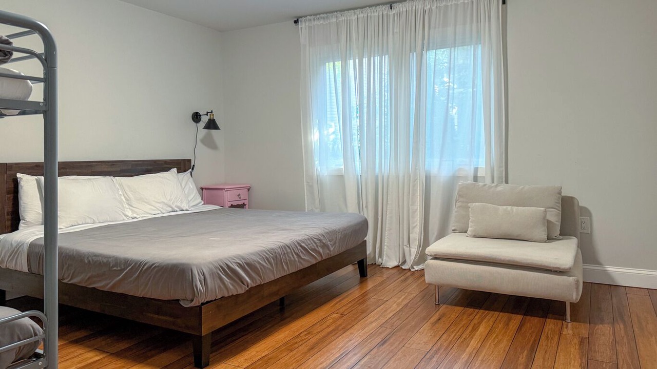Photo of Bedroom in Bayonne