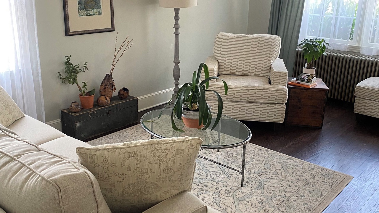 Photo of Livingroom in Lambertville