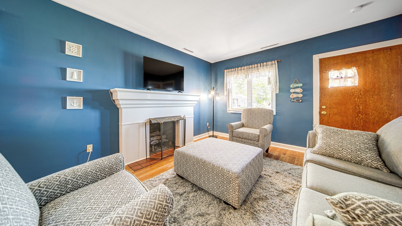 Photo of Livingroom in North Kingsville