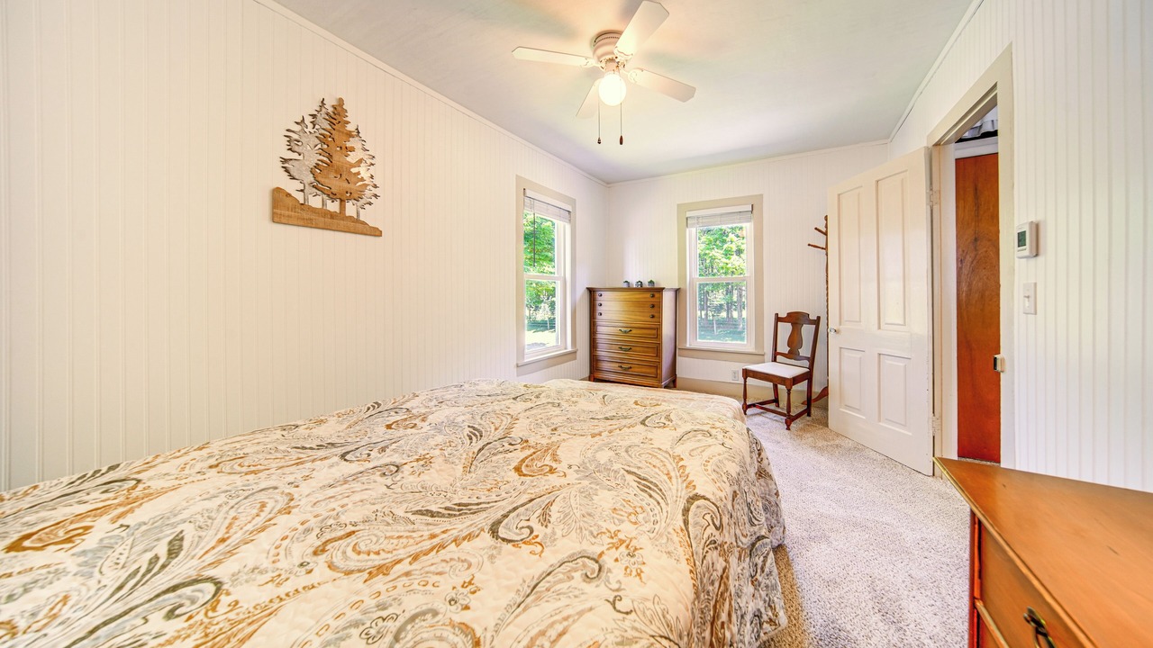 Photo of Bedroom in Bloomfield Township