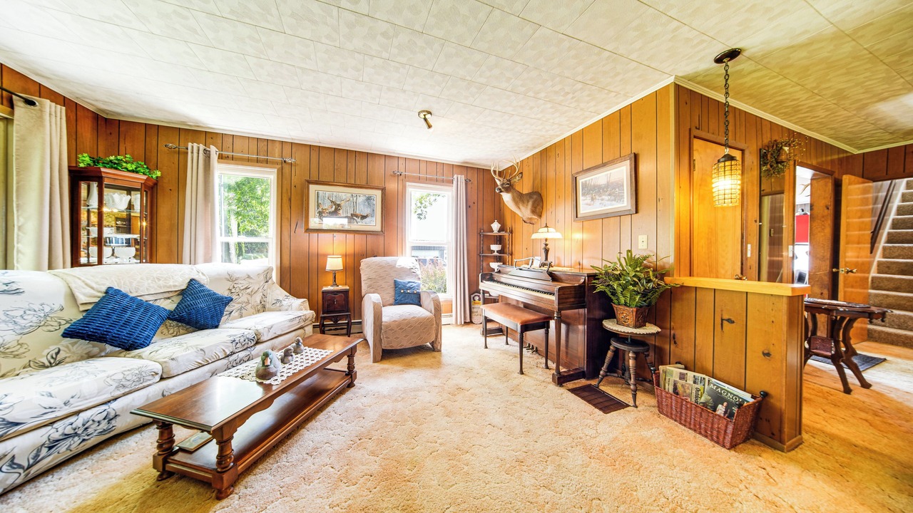 Photo of Bedroom in Bloomfield Township