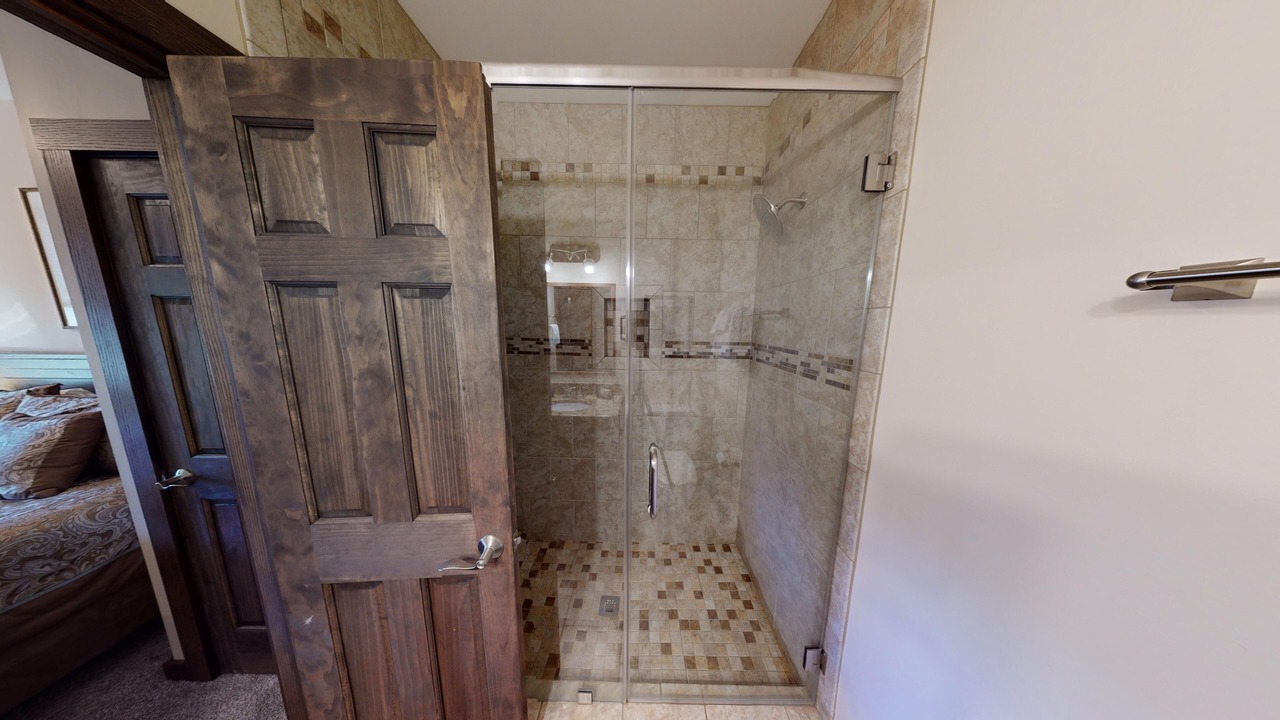 Photo of Bathroom in Snowshoe