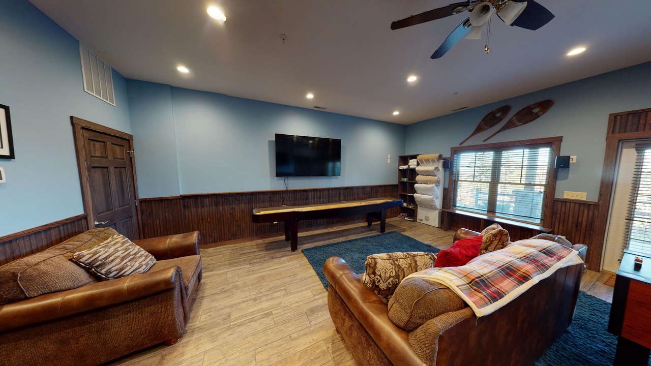 Photo of Bedroom in Snowshoe