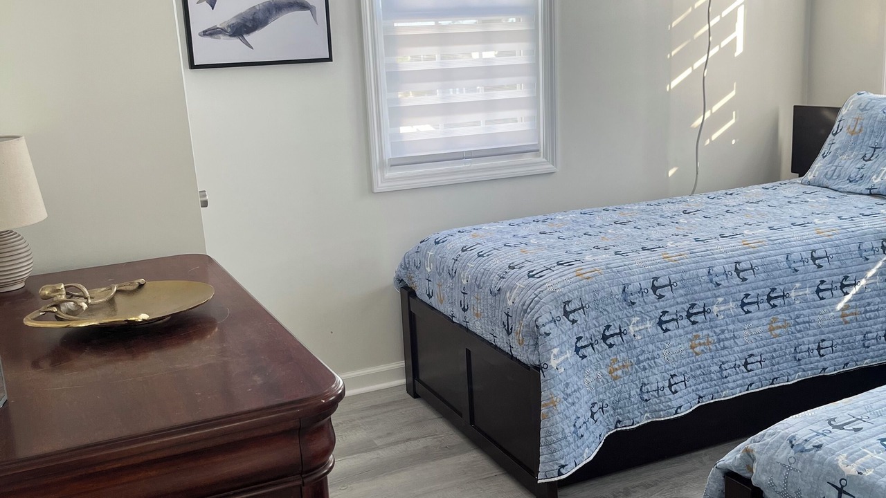 Photo of Bedroom in Beach Haven West