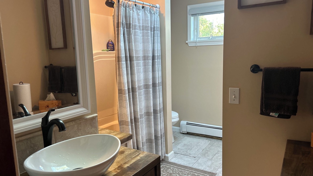 Photo of Bathroom in Dunkirk