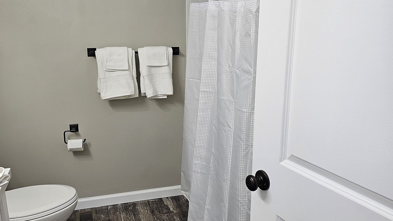 Photo of Bathroom in Irwin